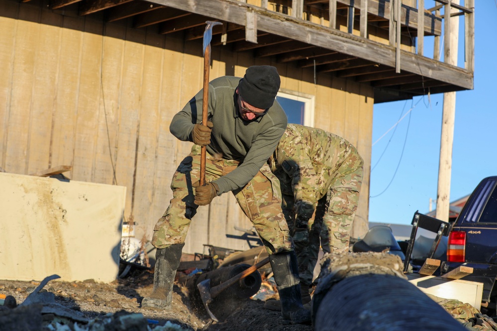 Alaska Organized Militia assists Kotzebue with storm response