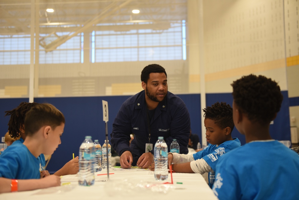 Coast Guard 9th District crews volunteer with Cleveland area students