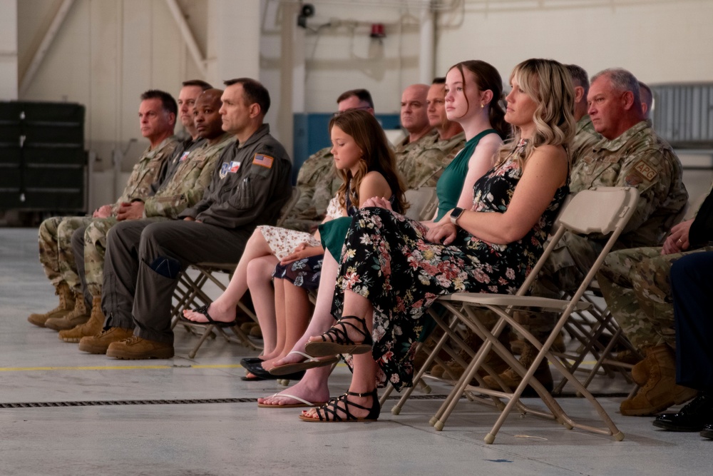 New Leader assumes command of the 136th Maintenance Squadron