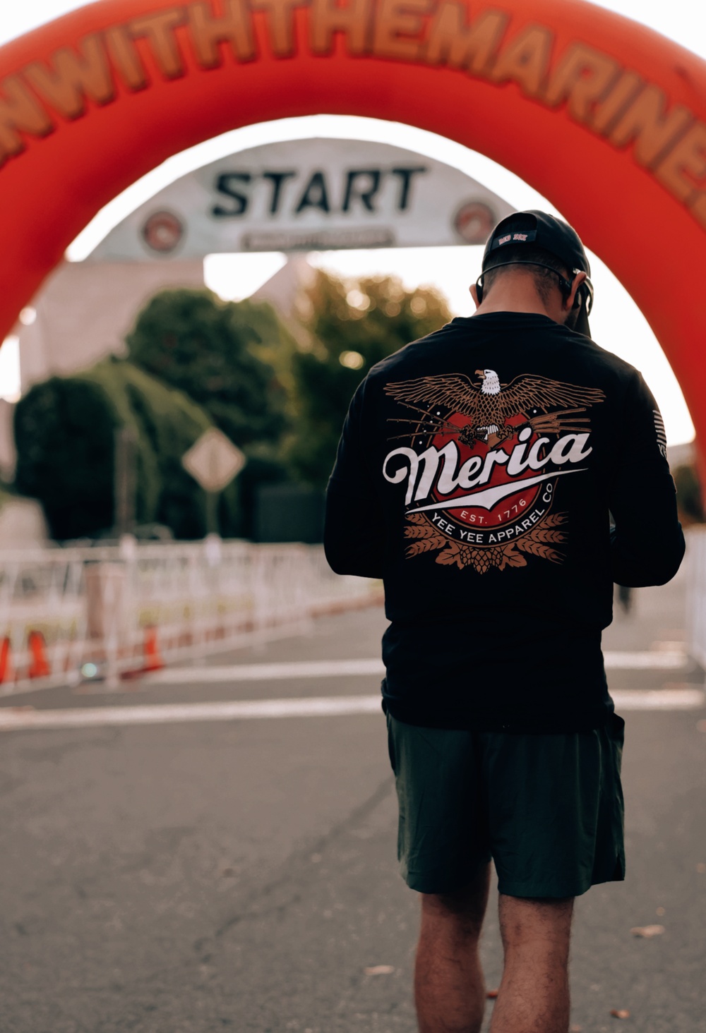 Thousands run with Marines at the MCM 10K