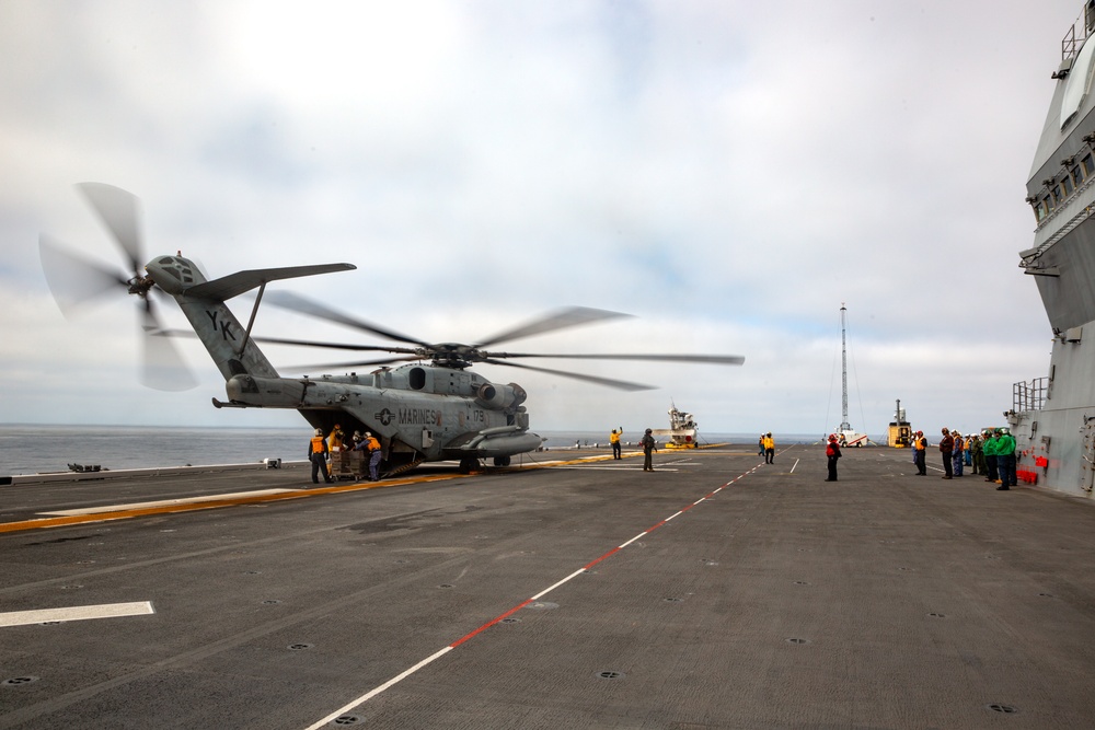 Marine Corps CH-53E delivers essential equipment to Japan’s JS Kaga