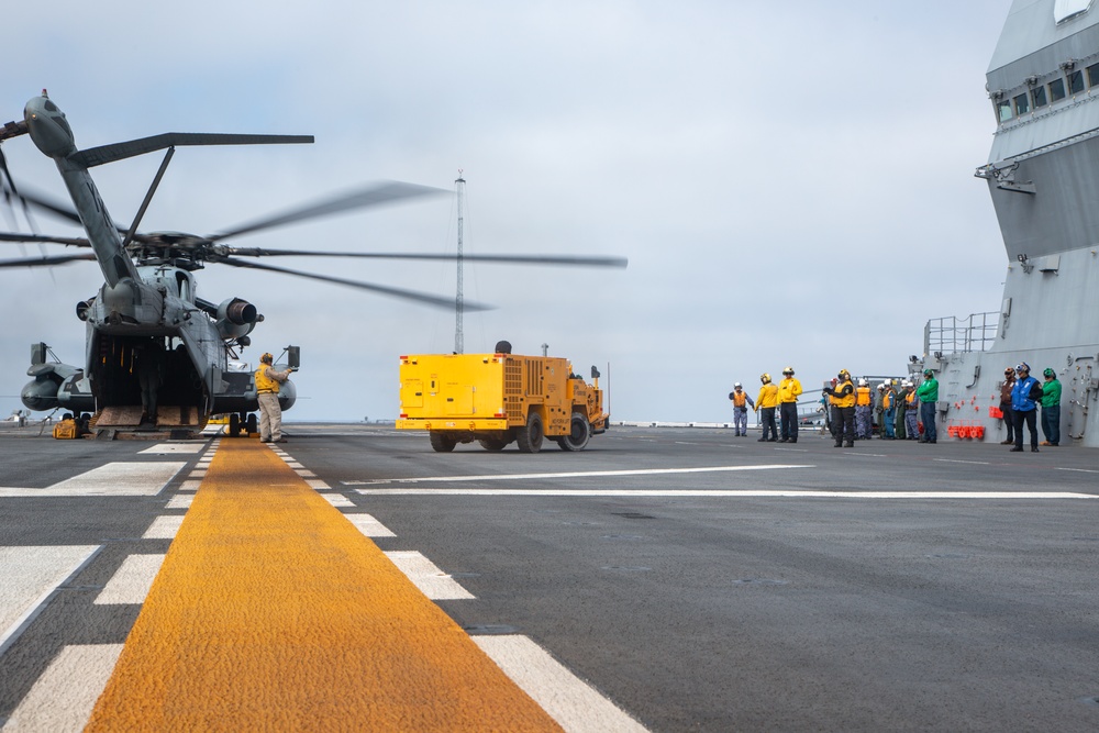 Marine Corps CH-53E delivers essential equipment to Japan’s JS Kaga