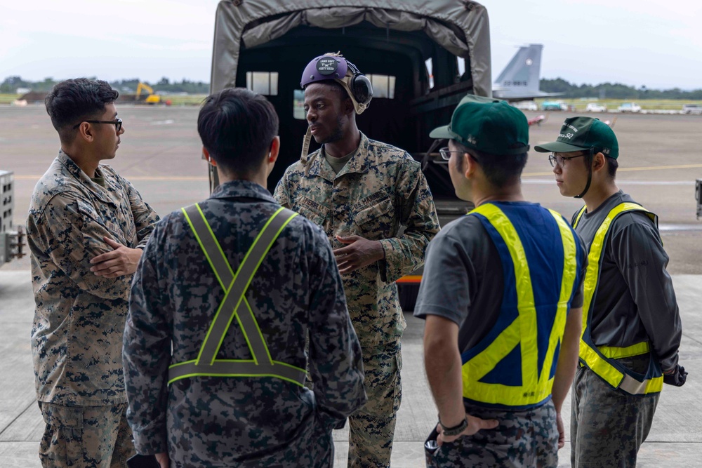 U.S. Marines, JASDF set up fueling operations