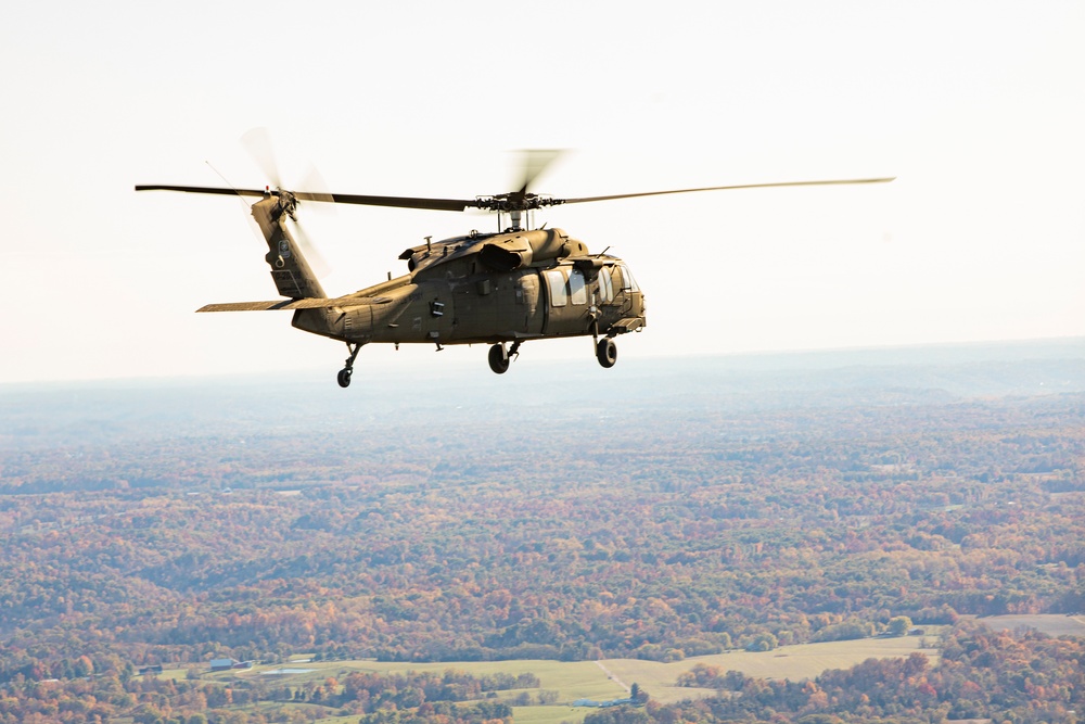 244th ECAB UH-60 Black Hawk Multi-Ship Movement