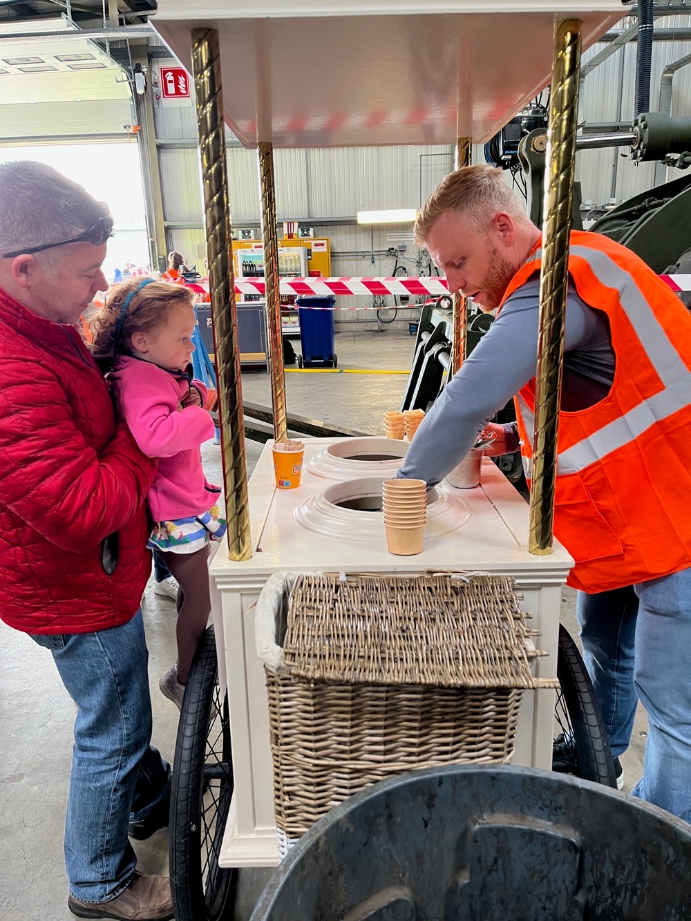 Dutch Ministry of Defense workforce at Eygelshoven hosts family day event at APS-2 site