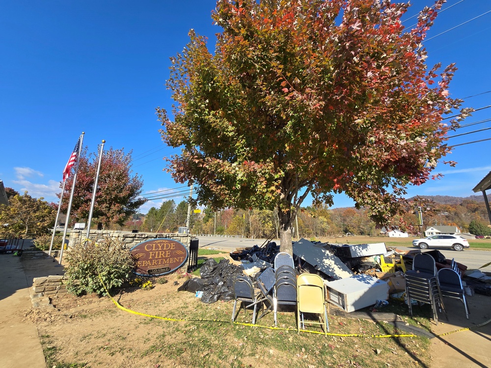 USACE Critical Public Facilities team assess government offices in Haywood County