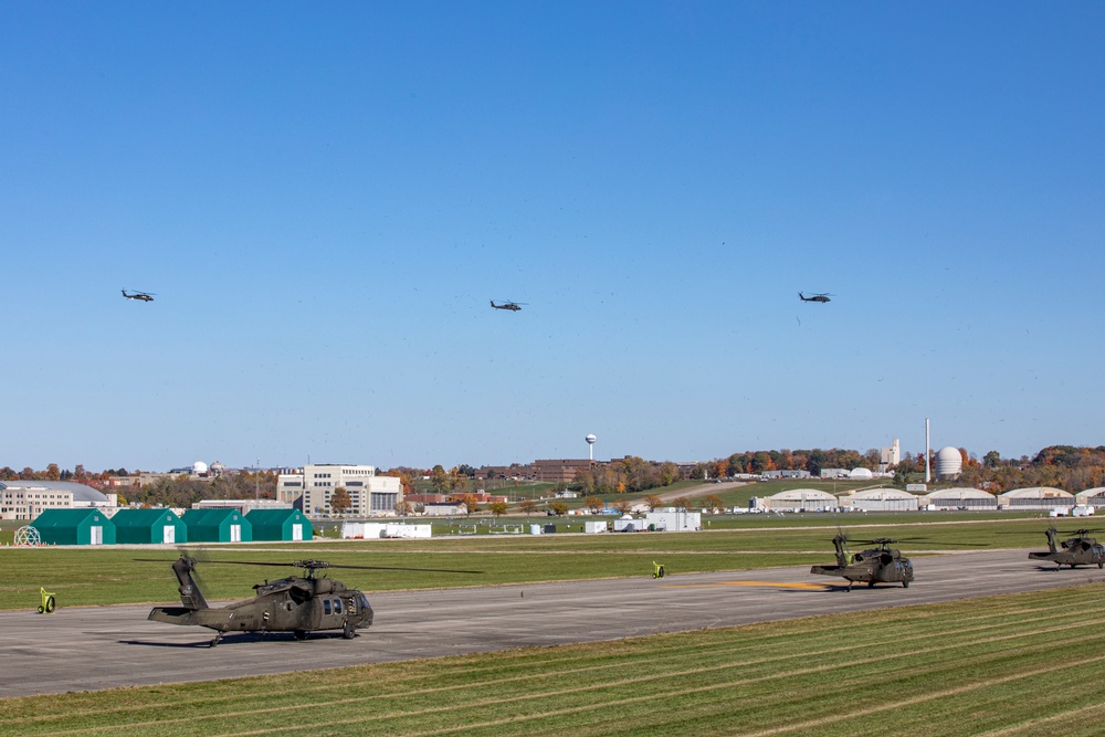 244th ECAB UH-60 Black Hawk Multi-Ship Movement