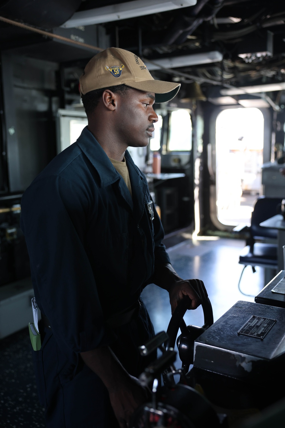 USS Arleigh Burke Bridge Watch