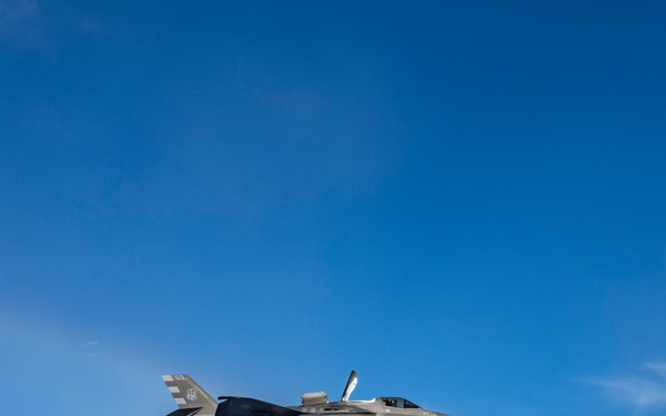 ICYMI-F-35B developmental test aboard JS Kaga