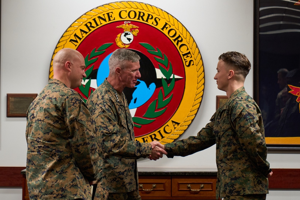 Marine Corps Commandant Visits Marines in Europe