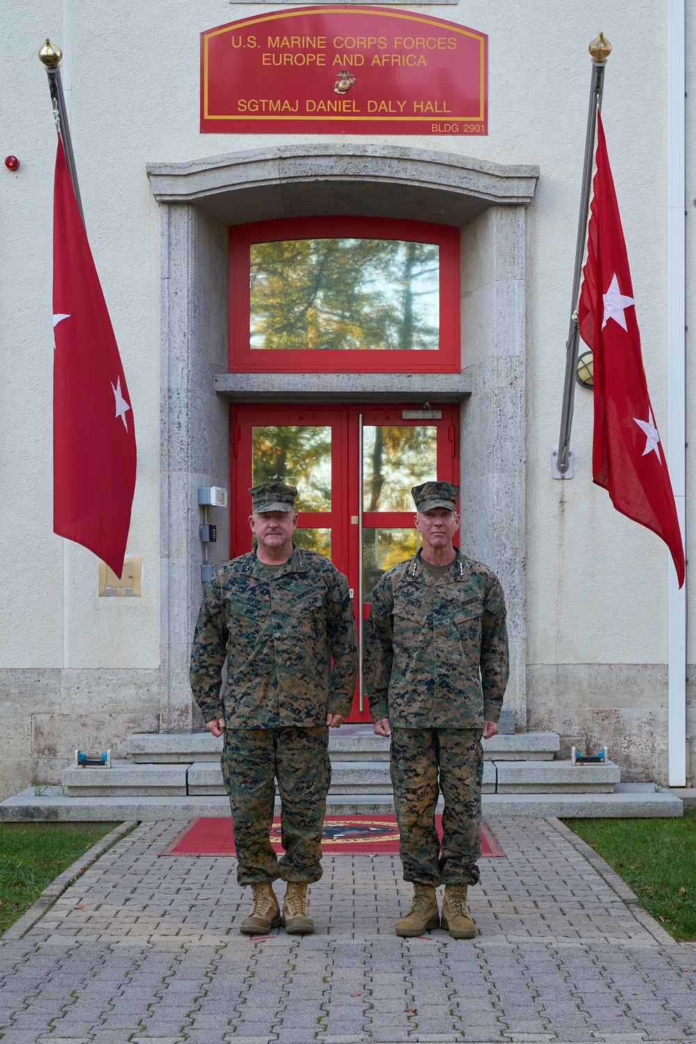 Marine Corps Commandant Visits Marines in Europe