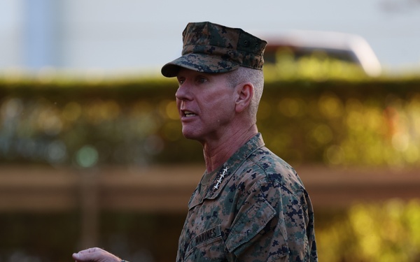 Marine Corps Commandant Visits Marines in Europe