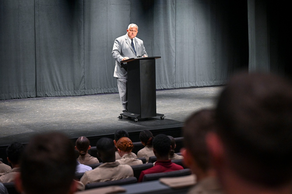 SECNAV Visits Georgia Institute of Technology