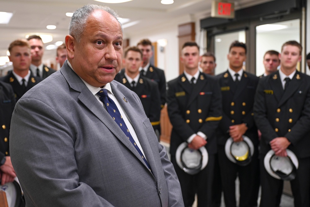 SECNAV Meets with USNA Mens Baseball Team