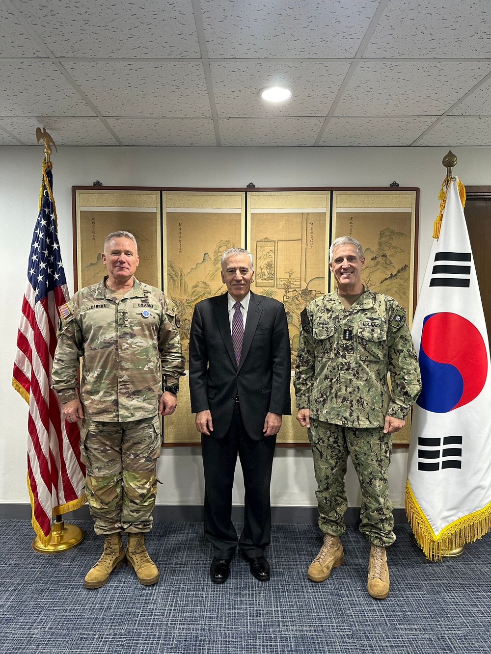 Adm. Steve Koehler, commander, U.S. Pacific Fleet visits the Republic of Korea