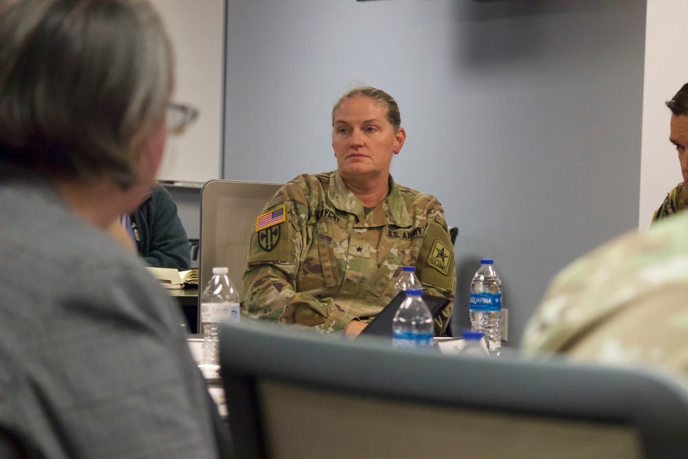 Army PMG visits Fort Belvoir for modernization demo