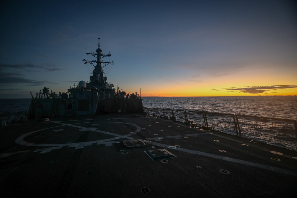 USS Stout transits the Norwegian Sea