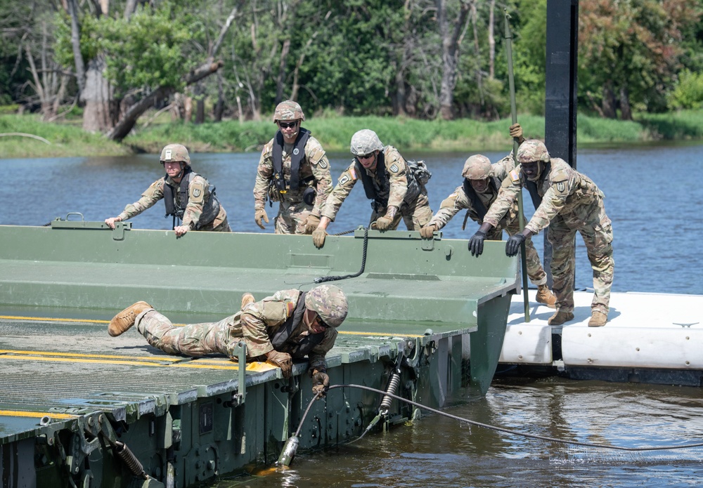 652nd Multi-role Bridge Company in La Crosse