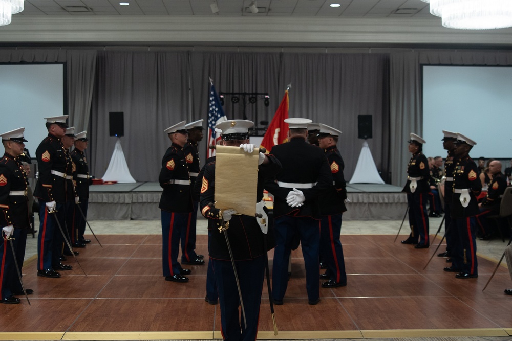 Recruiting Station Columbia 249th Birthday Ball