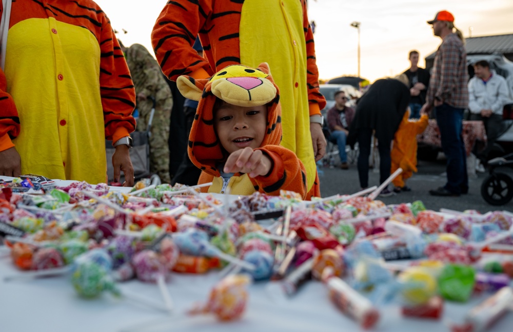 Team Dover hosts 2nd Annual Trunk-or-Treat