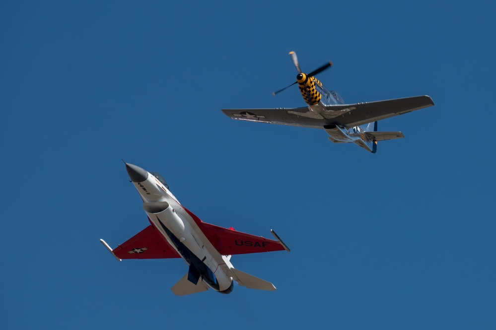 U.S. Air Force Air Combat Command F-16 Viper Demonstration Team perform at Wings Over Houston airshow