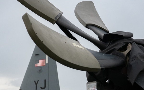 Yokota props up synchronized logistics during BM 25-1