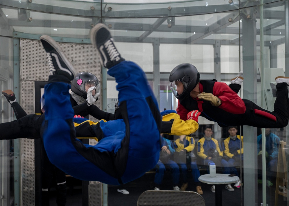 U.S. Army Green Berets use wind tunnel to maintain High Altitude High Opening jump proficiency