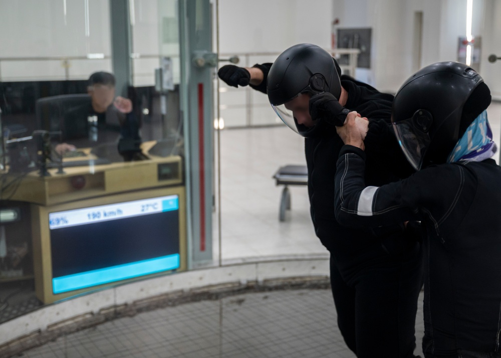 U.S. Army Green Berets use wind tunnel to maintain High Altitude High Opening jump proficiency