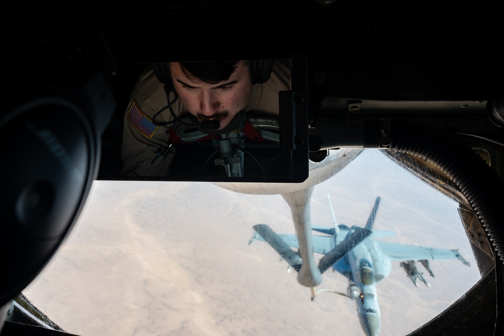 KC-135 refuels U.S. Navy Fighters in U.S. Central Command