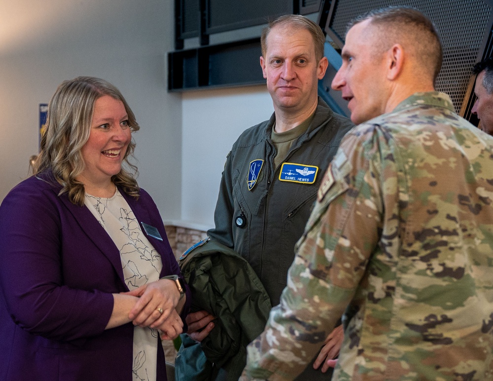 Ramstein Opens KMC’S First Spouse Hub