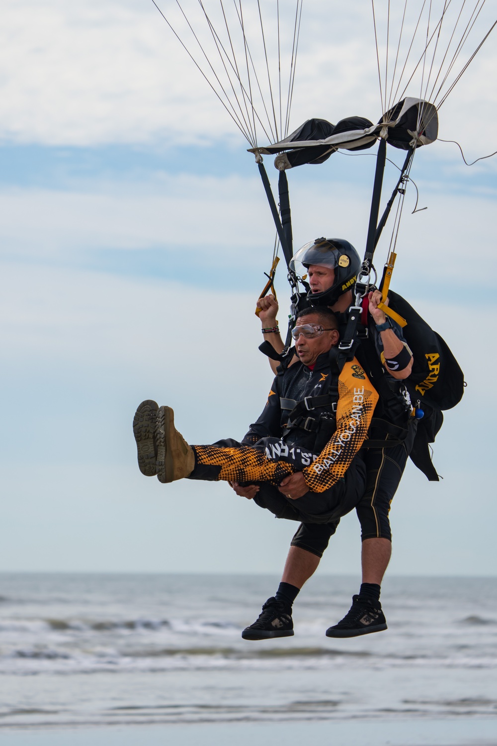 U.S. Army Golden Knights skydive onto Galveston Island