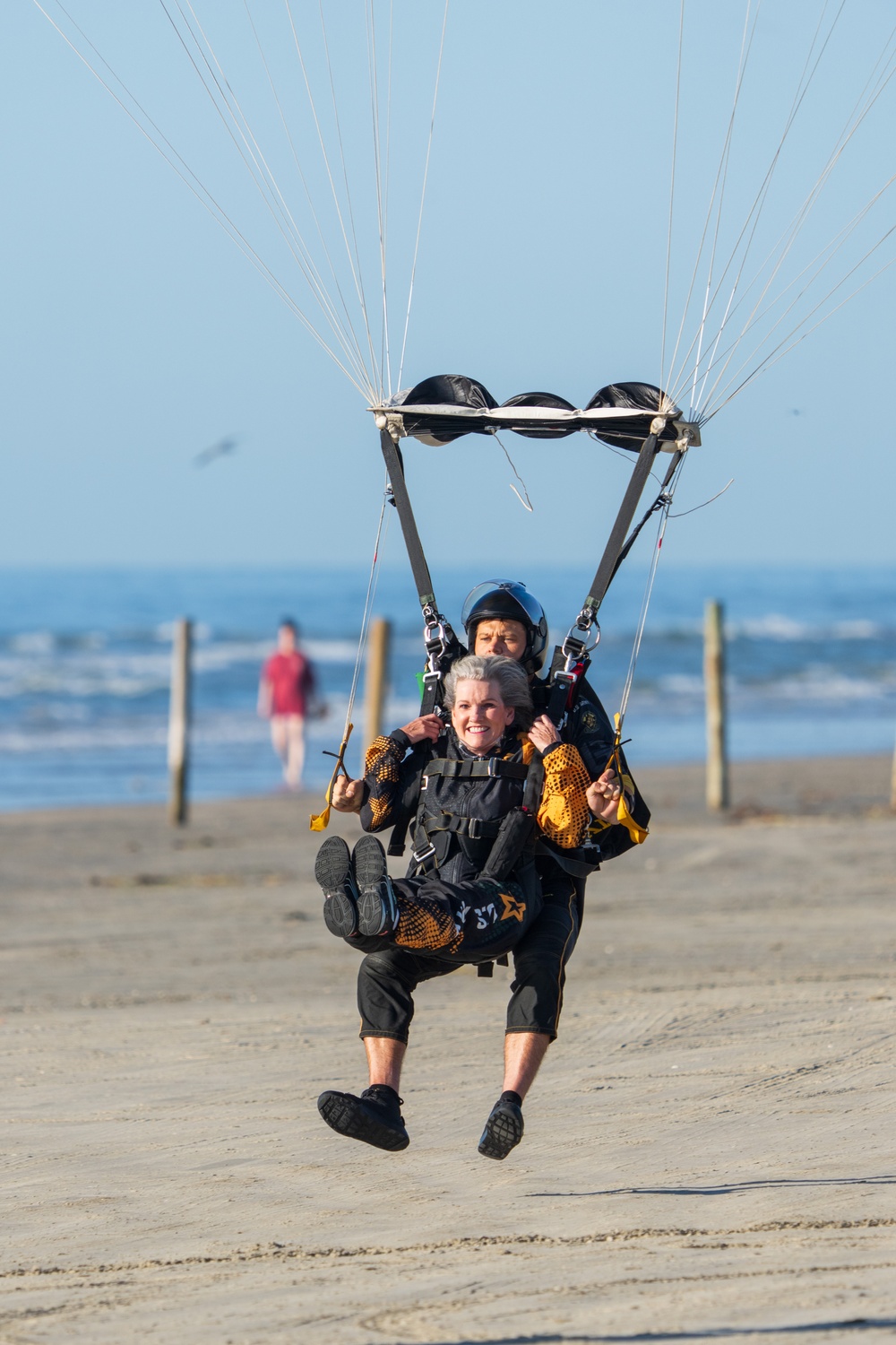 U.S. Army Golden Knights skydive onto Galveston Island