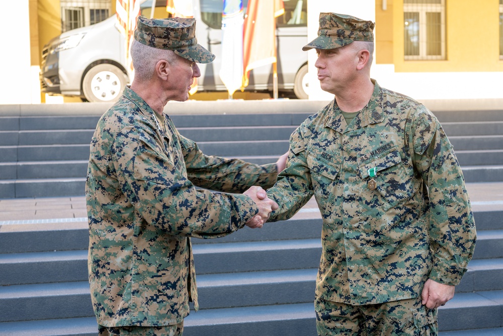 Commandant of the Marine Corps General Eric Smith visits with USAFRICOM and General Michael Langley on 28 Oct 2024 in Stuttgart Germany.