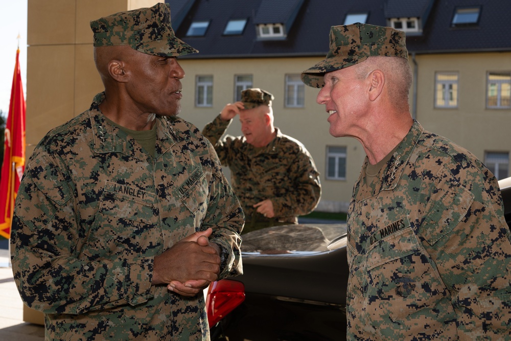 Commandant of the Marine Corps General Eric Smith visits with USAFRICOM and General Michael Langley on 28 Oct 2024 in Stuttgart Germany.