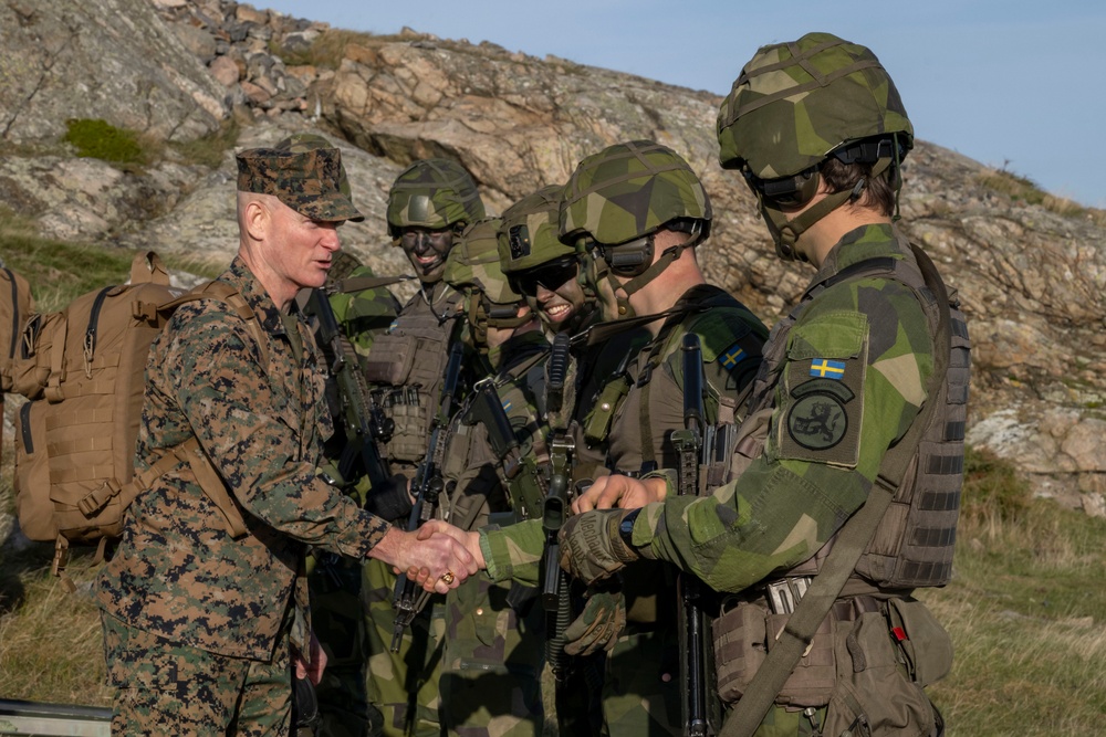 SEAC Visits Swedish Air Defense Regiment, Älvsborg Marine Regiment