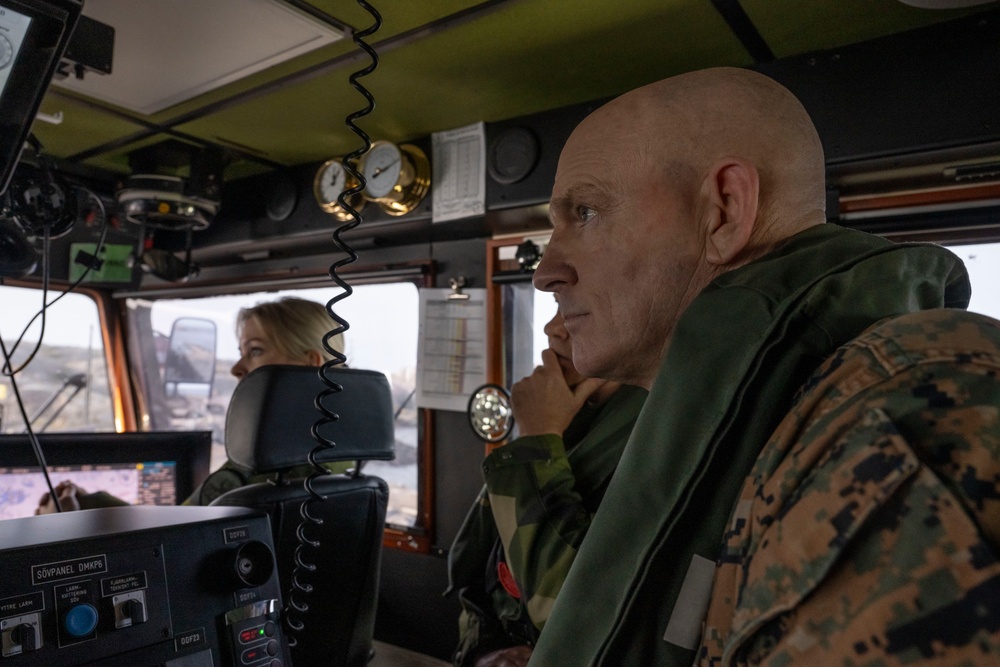 SEAC Visits Swedish Air Defense Regiment, Älvsborg Marine Regiment