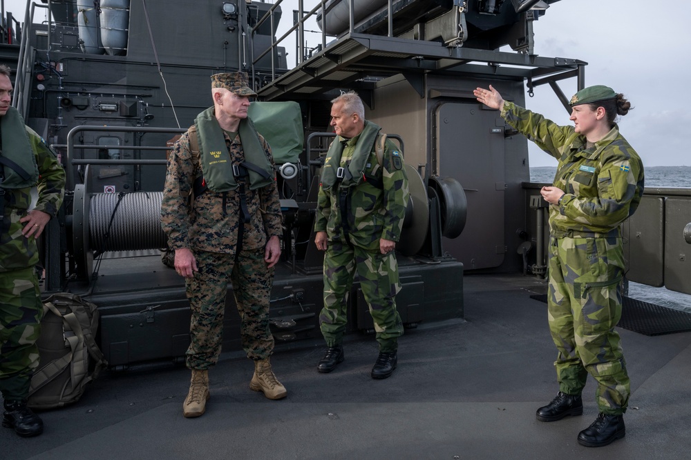 SEAC Visits Swedish Air Defense Regiment, Älvsborg Marine Regiment