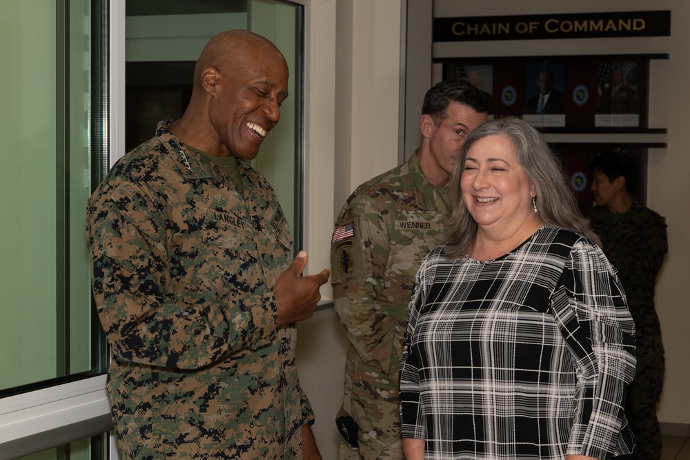 Commandant of the Marine Corps General Eric Smith visits with USAFRICOM and General Michael Langley on 28 Oct 2024 in Stuttgart Germany.