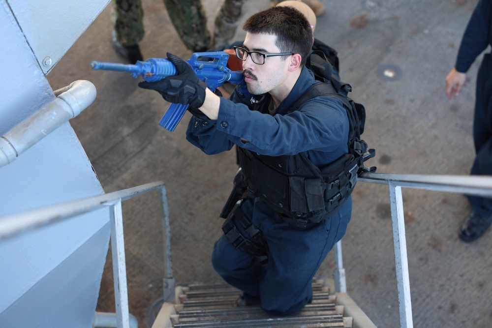 USS Arleigh Burke VBSS Training