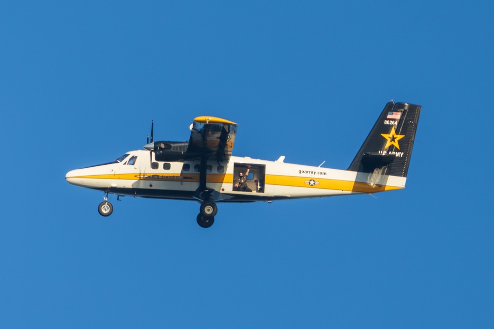 U.S. Army Golden Knights skydive onto Galveston Island