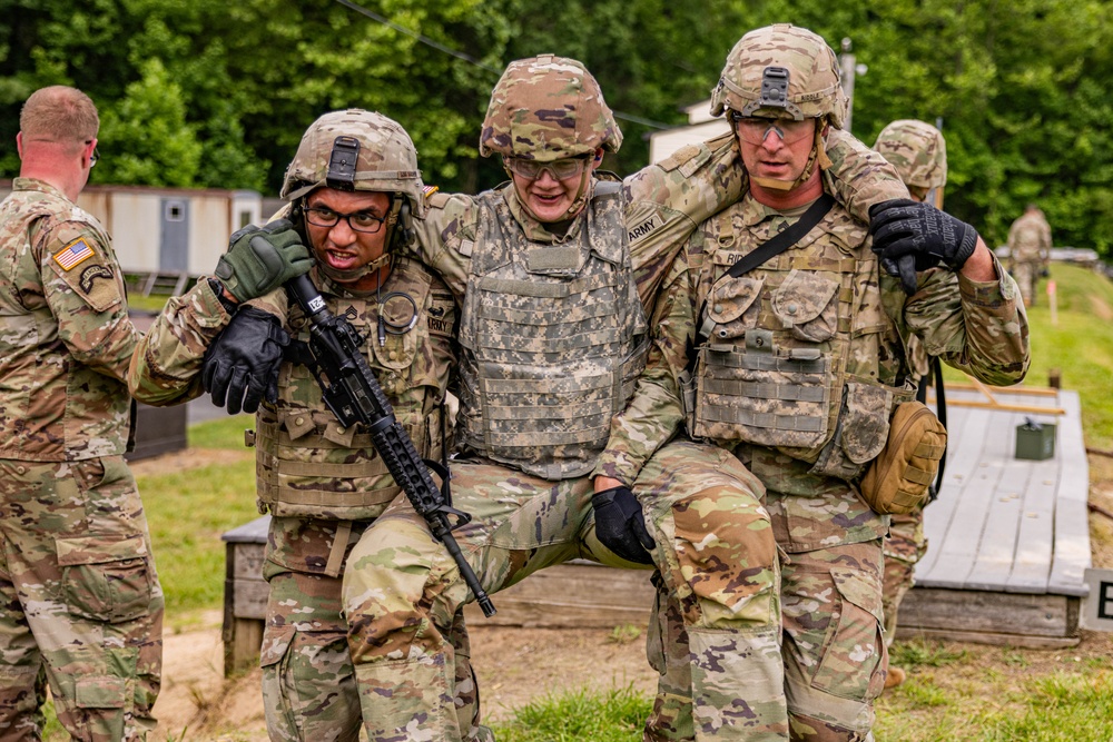 U.S. Army South Soldiers compete in the U.S. Army Futures Command Best Squad Competition&amp;#xA;