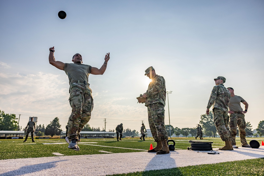 U.S. Army South Soldiers compete in the U.S. Army Futures Command Best Squad Competition&amp;#xA;