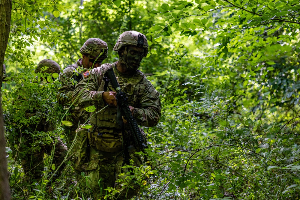 U.S. Army South Soldiers compete in the U.S. Army Futures Command Best Squad Competition&amp;#xA;