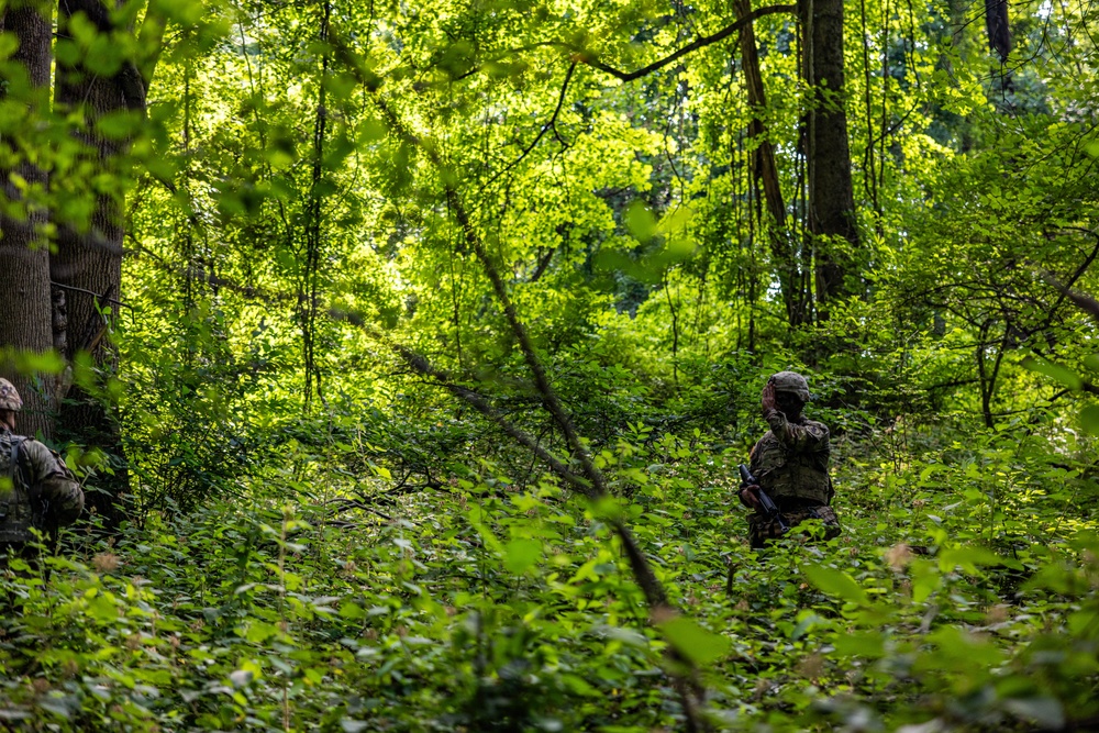 U.S. Army South Soldiers compete in the U.S. Army Futures Command Best Squad Competition&amp;#xA;