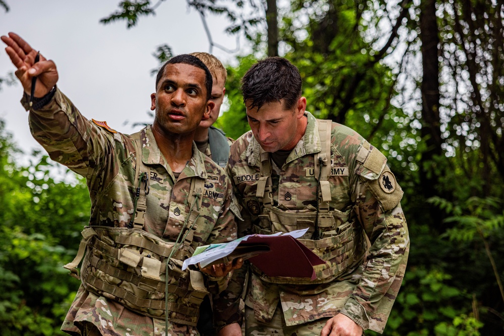 U.S. Army South Soldiers compete in the U.S. Army Futures Command Best Squad Competition&amp;#xA;