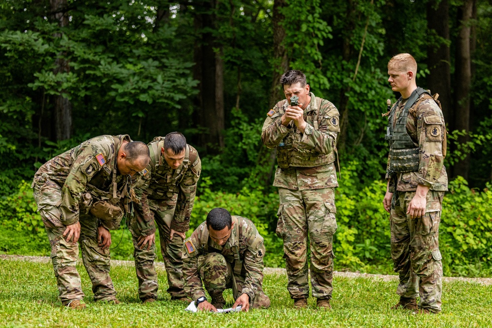 U.S. Army South Soldiers compete in the U.S. Army Futures Command Best Squad Competition&amp;#xA;