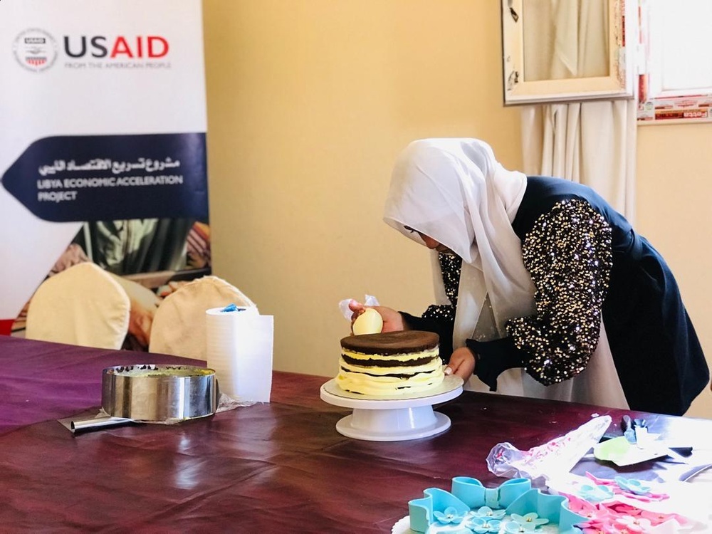 As southern Libya rebuilds, tourism is on the rise, but many hospitality businesses need skills to stand out. USAID provided training to Al-Karam Resort resulting in more bookings and new jobs.