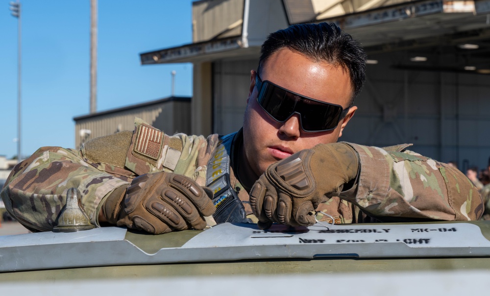 SJAFB hosts 3rd quarter load crew competition