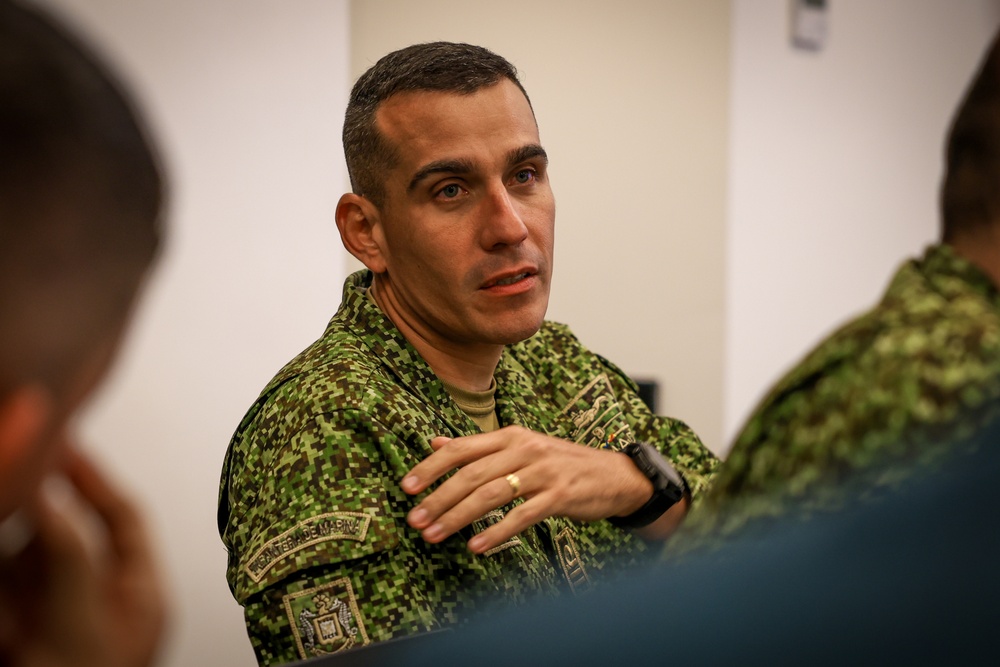 U.S. Marine Corps Forces, South, and Infantería de Marina de Colombia collaborate during a staff planner working group