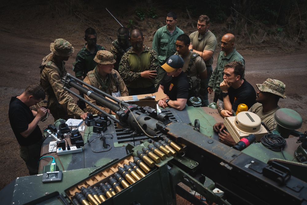 3SCOTS conduct unit movement after an assault during JPMRC 25-01